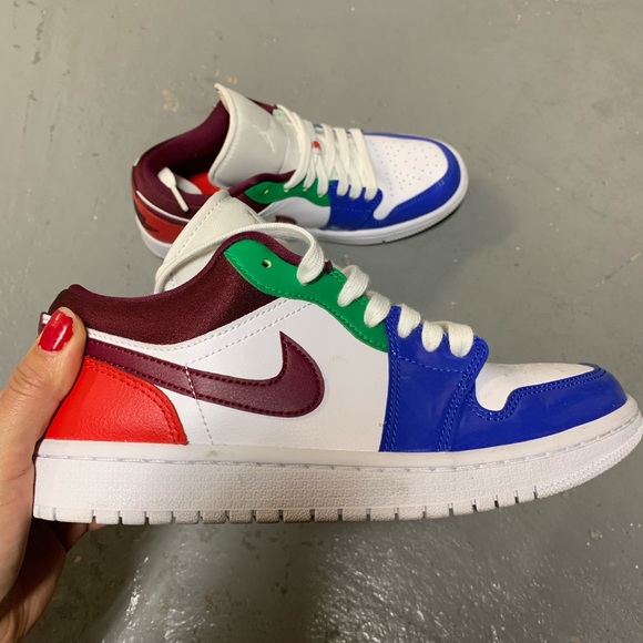 NIKE WOMENS AIR JORDAN 1 LOW SE 'MULTI-COLOR' - Picture 6 of 7